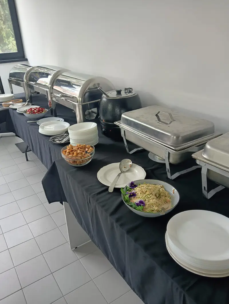 lunch do przerwy kawowej